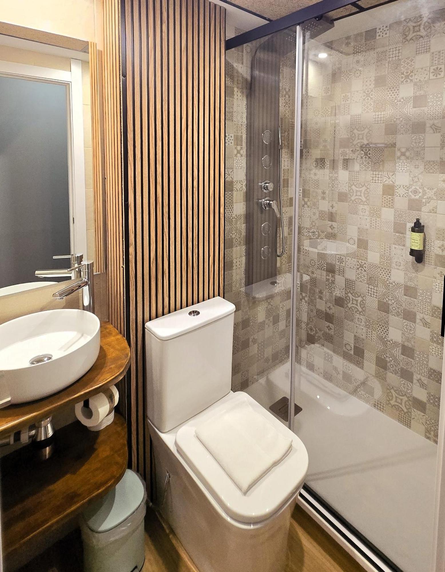 Luxury Green Hostal Madrid Gran Via Экстерьер фото